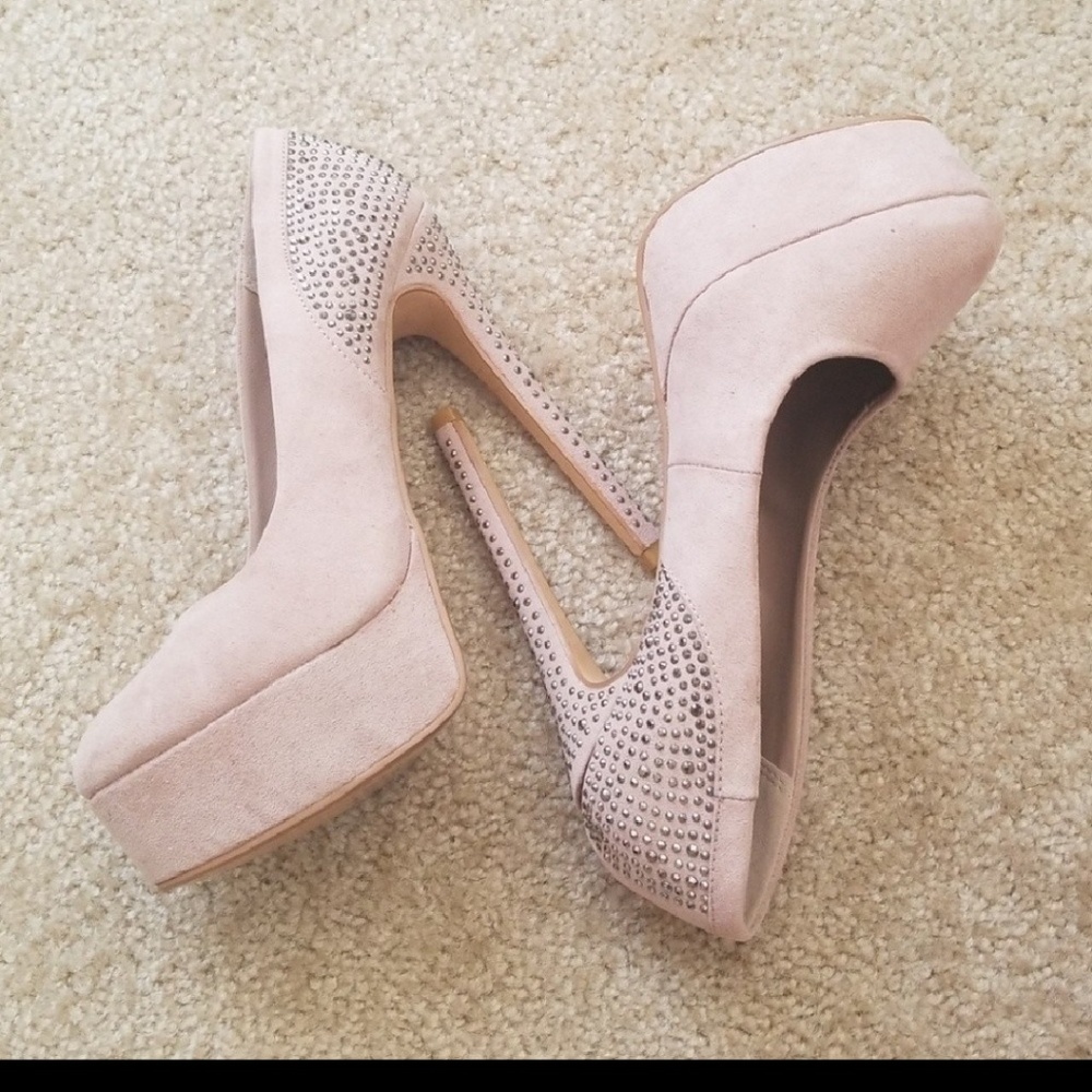 NEW Atmosphere Suede Heels